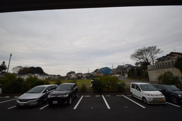 フォレストパークの展望|敷地内に駐車場あります