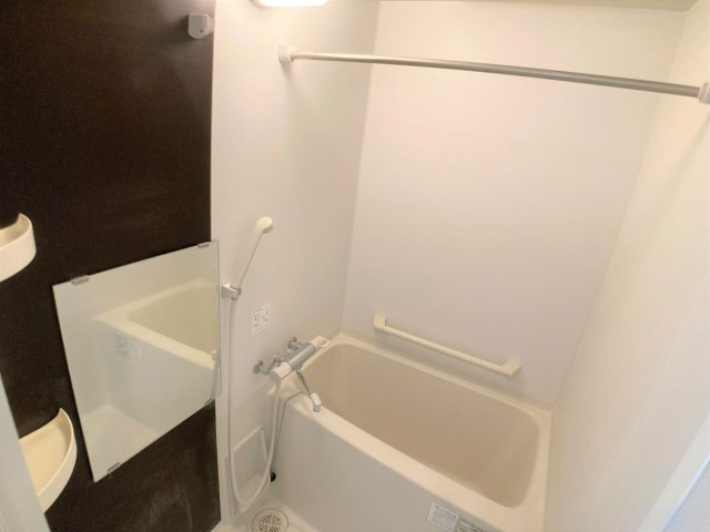 【浴室】 | 設備・使用は号室により異なる為、現況を優先致します。