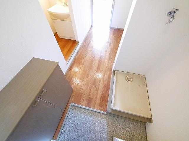 セジュール筒井の玄関|収納もある玄関です