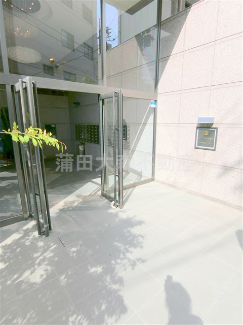 ルーブル京浜蒲田のエントランス