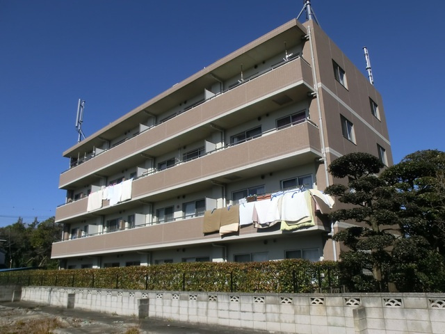 プレリヴィエールの外観|陽当たりの良いしっかりとしたマンションです。