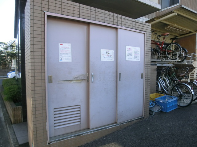 プレリヴィエールのその他共用部分|便利な敷地内ゴミ集積所。