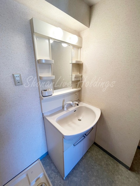 横浜市旭区本村町の賃貸マンションの洗面所|独立洗面台♪※同物件別部屋