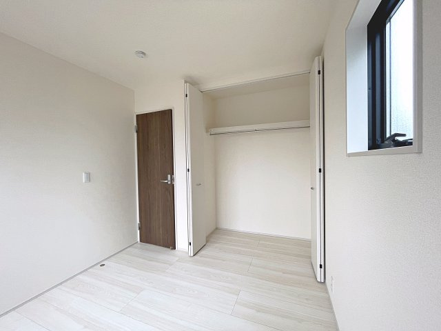 新築戸建・新築建売　福島市泉長滝　御山小・清水中の収納|落ち着きのある空間で自分だけのプライベートな時間をお過ごしください！