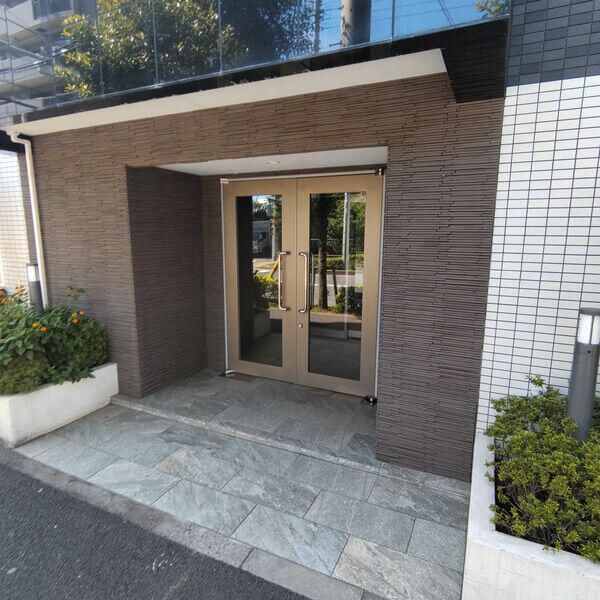 ＳＵＮＲＩＳＥのエントランス