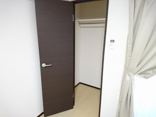明るい室内です