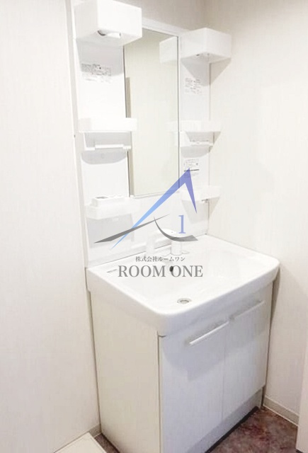 久が原ハイツの洗面所|独立洗面台です。