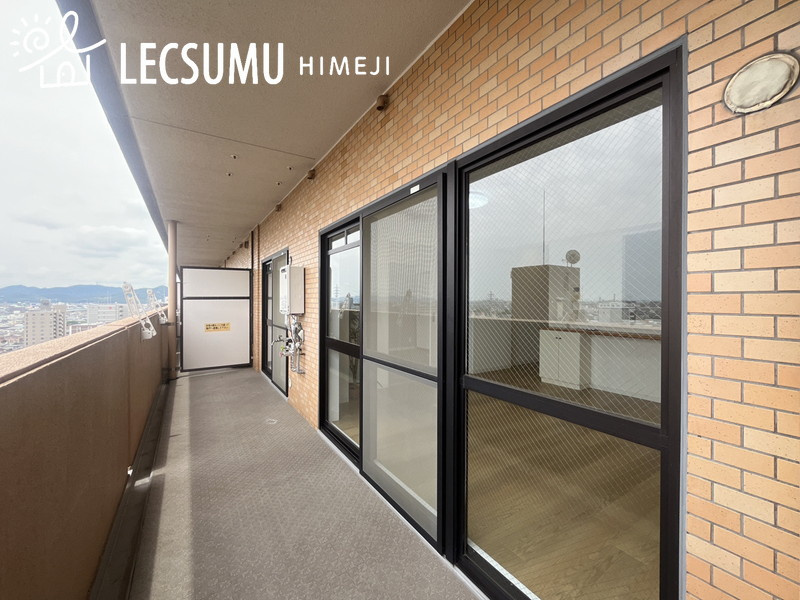 ライオンズマンション姫路市役所前のバルコニー