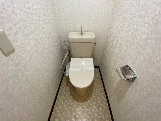 メゾン稲津のトイレ