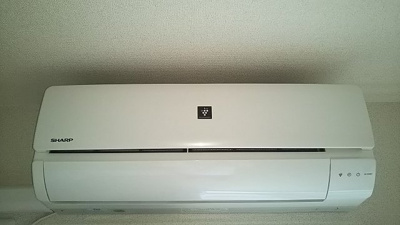 エアコン（メーカーが異なる場合が御座います)