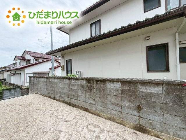 いわき市郷ケ丘第８　新築戸建　2号棟の庭|陽光たっぷり降りそそぐ南庭を備えた理想のお住まいです。お子様の遊び場や趣味のガーデニングなど、ライフスタイルに合わせていろいろとお楽しみ頂けそうです。