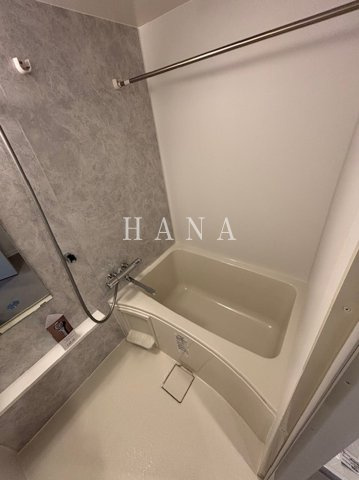 プラスドア北千住の浴室