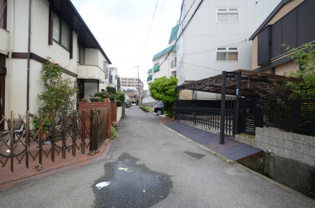 ルシェール甲東園のエントランス