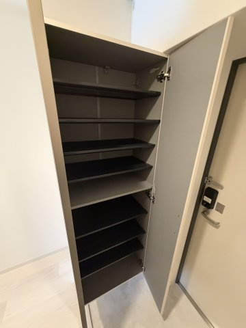 Alivis新町の収納