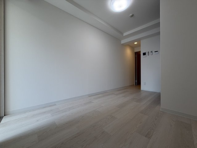 Alivis新町の居間・リビング