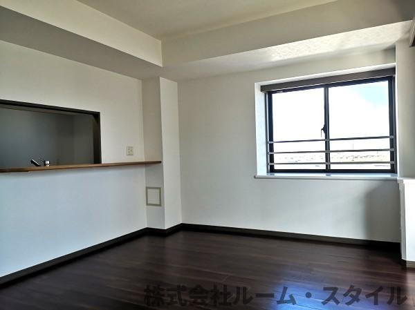 モリス千住曙町の居間・リビング