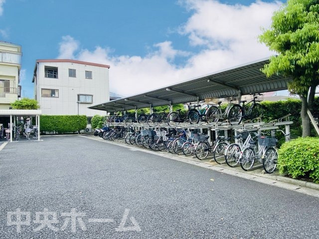 モア・ステージ西葛西の駐輪場|【自転車置き場】最新の空き状況や費用などの詳細は担当スタッフまでお問い合わせください。