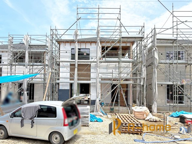 土浦市小松第7　新築戸建て　4号棟の外観|ご予約を頂ければ、『平日』はもちろん『早朝』や『夜間』もご見学可能です♪お気軽にお申し付けください♪