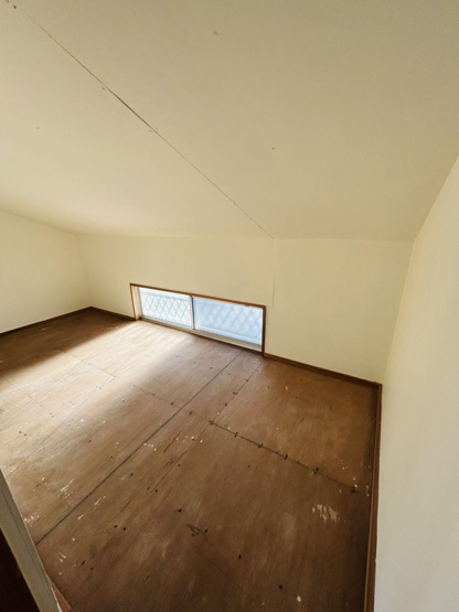 【洋室】 | 高田町濃施売家 | ２F小屋裏収納になります。