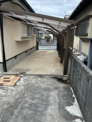 【駐車場】 | 高田町濃施売家 | 縦列で2台停められます