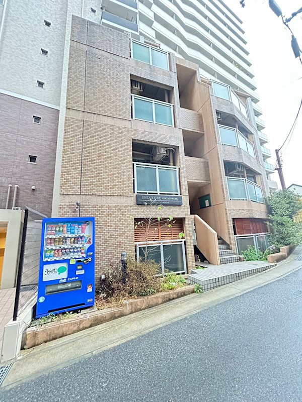 新神戸ステーションパークの外観