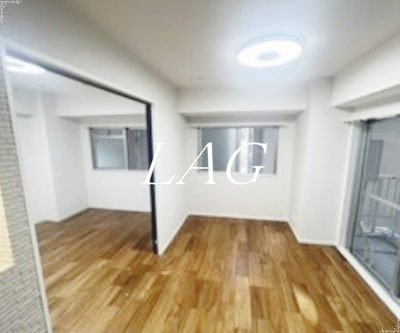 【居間・リビング】 | オリエンタル大森 | 洋室のお部屋です。