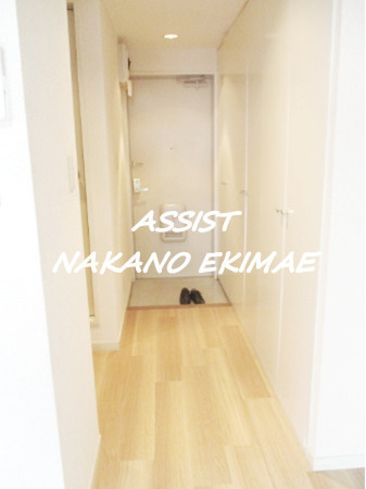 メゾンドパークの玄関|反転タイプ：参考写真