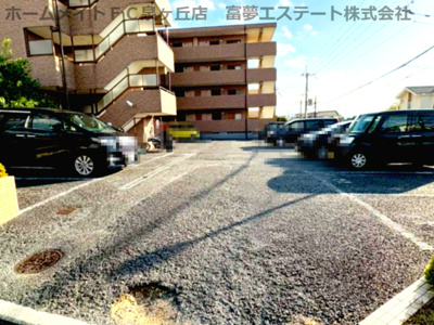 【駐車場】 | ブランミュール陶器