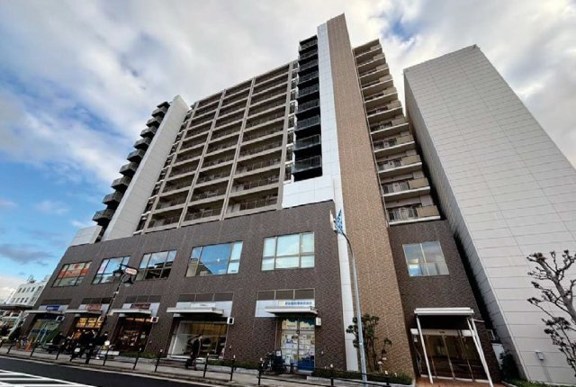 ローレルコート放出の画像