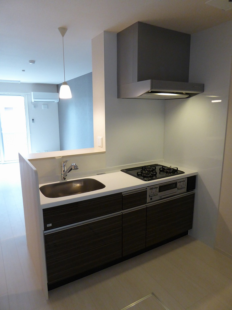 大阪市城東区永田１丁目のハイツのキッチン