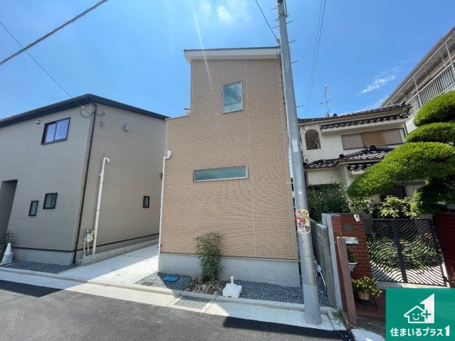 29(土)30(日)現地説明会！◆八尾市刑部　第1期　新築一戸建ての外観|安心の10年保証！外観を美しく保ち、雨水で汚れを落とします！気になることがありましたら、お気軽にお問い合わせください！