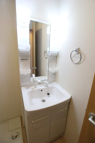 ヒルテラス日吉の洗面所