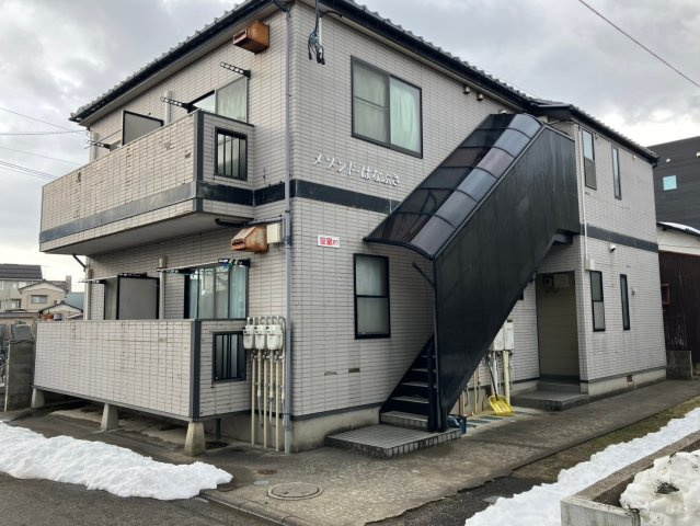 新潟市中央区上所上１丁目のアパート