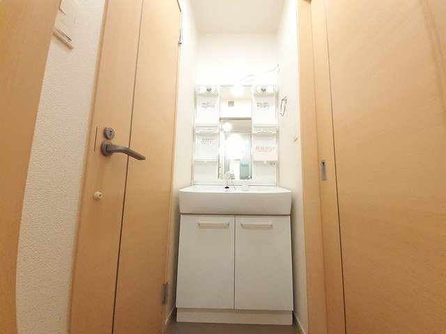 トレノ・イリーデⅡの洗面所