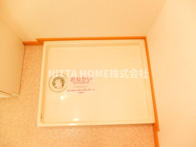 丹波市氷上町黒田のアパートのその他共用部分|室内洗濯機置き場になります！