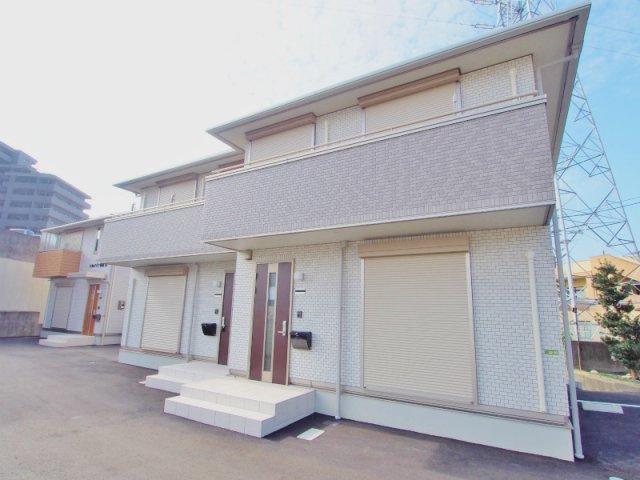 エルメゾン坂原 Aの外観