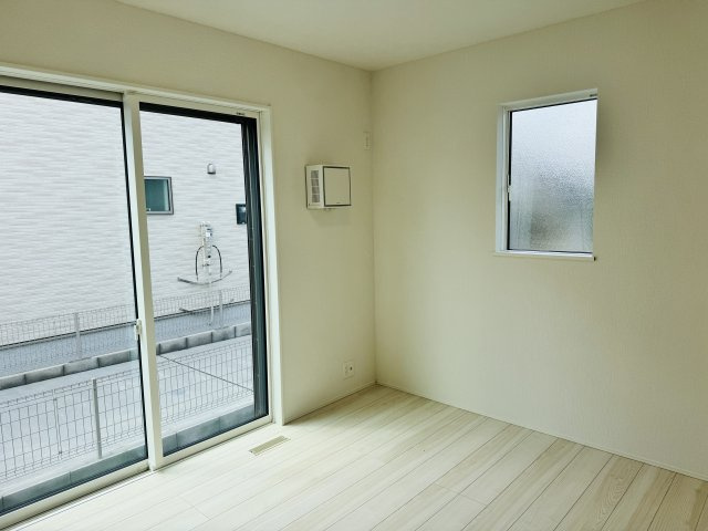 八王子市　川口町　新築一戸建て　２４ー６期の洋室|～1階5.2帖の洋室です～