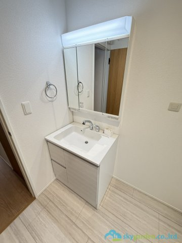 秦野市渋沢6期　新築戸建　全5棟3号棟の独立洗面台