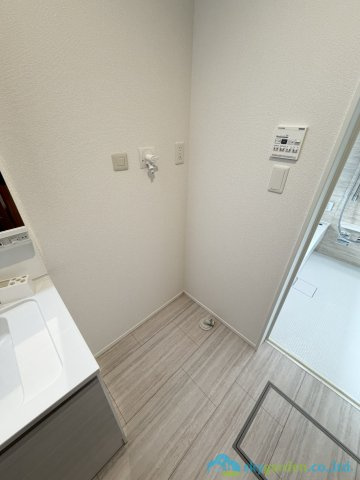 秦野市渋沢6期　新築戸建　全5棟3号棟のランドリースペース