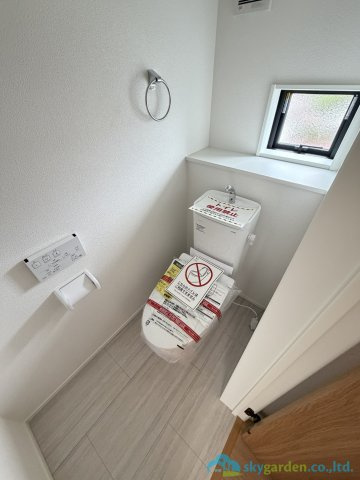 秦野市渋沢6期　新築戸建　全5棟3号棟のトイレ