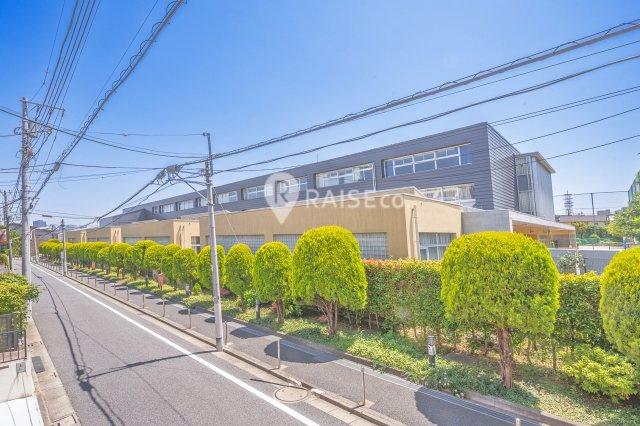 【周辺】 | 祐天寺＿売地「祐天寺駅」徒歩５分の邸宅用地・こんなに駅が近いのに閑静な住宅街です | 目黒区立目黒中央中学校まで約600ｍ