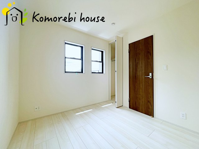 上尾市瓦葺　第2　新築一戸建て　リーブルガーデン　01の収納|小物を収納するのに便利です