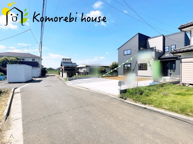 上尾市瓦葺　第2　新築一戸建て　リーブルガーデン　01の前面道路含む現地写真|前面道路含む現地写真です