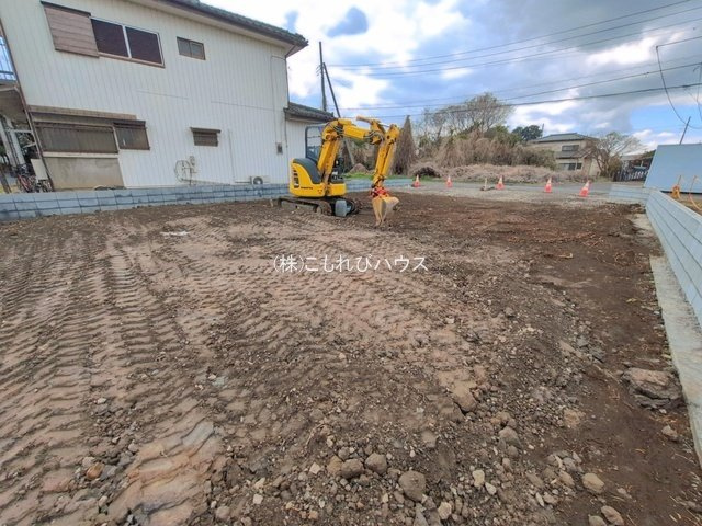 上尾市瓦葺　第2　新築一戸建て　リーブルガーデン　01の駐車場|撮影：'26/03/27