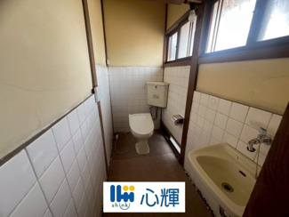 【トイレ】 | 宇部市五十目山町 中古住宅 6DK／2階建