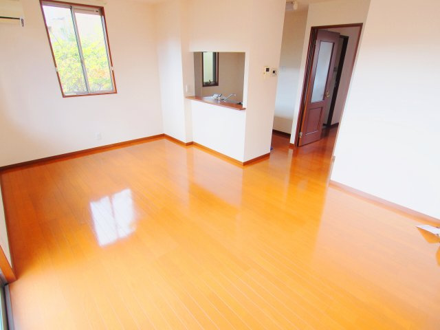 モンテベルデAの居間・リビング