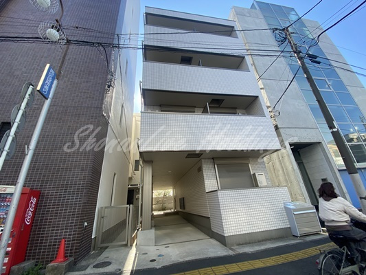 ラフィネ横浜の外観