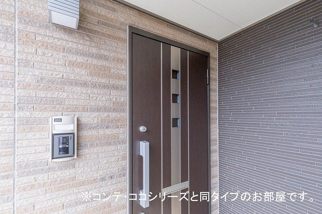 レガーロの玄関