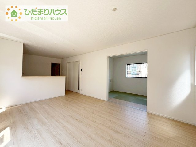 【居間・リビング】 | つくば市森の里第7　新築戸建 | お友達や親戚とホームパーティもいいですね(*^^*)