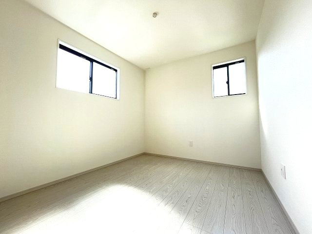 【子供部屋】 | 春日市白水ヶ丘2丁目5期　1号棟（全2棟）【仲介手数料無料・0円】 | 施工例。施工例は完成時と異なる場合があります。